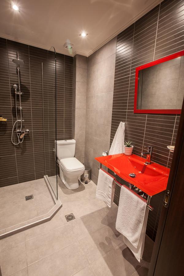 Hotel Diamond Living Dráma