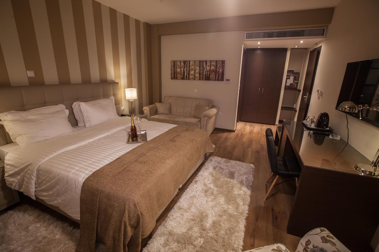Hotel Diamond Living Dráma